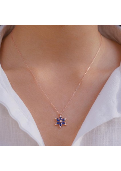 Lotus Çiçeği Tasarımlı Mavi Zirkon Taşlı Rose 925 Ayar Gümüş Kadın Kolye fiyatları