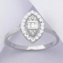 İryum 0.09 Karat E-F Vs Pırlanta 14 Ayar Altın Efektli Markiz Baget Yüzük