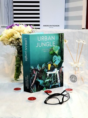 Lovely Book & Book Dekoratif Kitap Kutusu Urban Jungle Yeşil Bitki Kitap Kutu