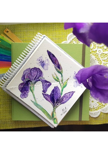Üçgen Eskiz Defteri (Suluboya ve Grafik Için) Watercolour Triangle Sketchbook
