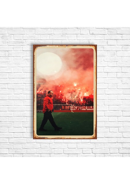 Fatih Terim Sarı Kırmızı Retro Ahşap Poster