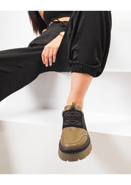 Streç Detaylı Deri Sneaker fiyatları