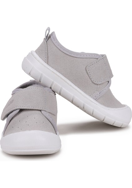 950.B21K.225 Anka Kız/Erkek Bebe Spor Ayakkabı Gri fiyatları