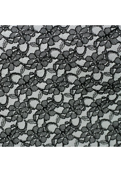 Eninde Siyah Kumaş Dantel, Papatyalı Polyester Dantel 110 cm