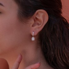 925 Gümüş Pırlanta Tasarımlı Baget Taşlı Sallantılı 925 Ayar Gümüş Küpe
