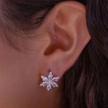 925 Gümüş Lotus Çiçeği Tasarımlı Beyaz Zirkon Taşlı Rose 925 Ayar Gümüş Küpe