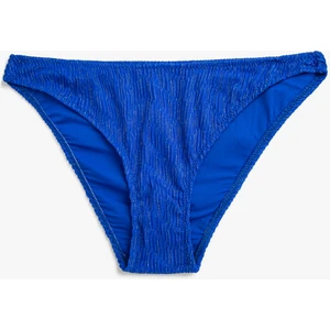 Dokulu Bikini Altı
