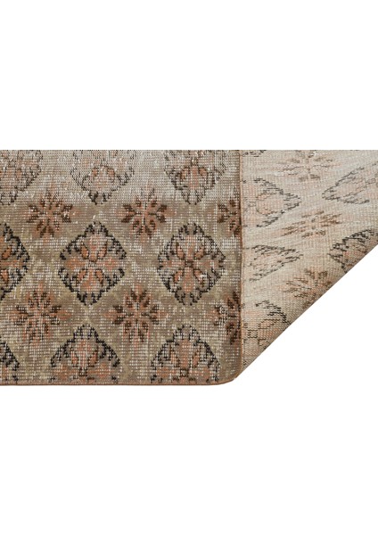 Eşsiz Güzelliğe Sahip Vintage El Dokuma Halı 137 x 227 cm 9127 fiyatları