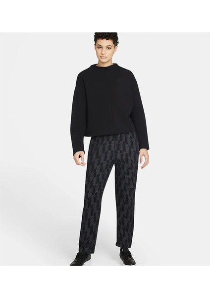 Sportswear Tech Pack Kadın Eşofman Altı CZ8936-010 fiyatları