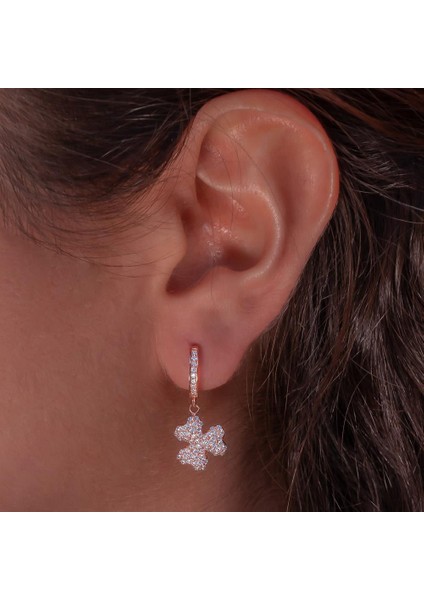 Üçlü Kalp Tasarımlı Sallantılı 925 Ayar Gümüş Küpe