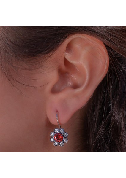 Çiçek Tasarımlı Kırmızı Beyaz Zirkon Taşlı Çengelli 925 Ayar Gümüş Küpe