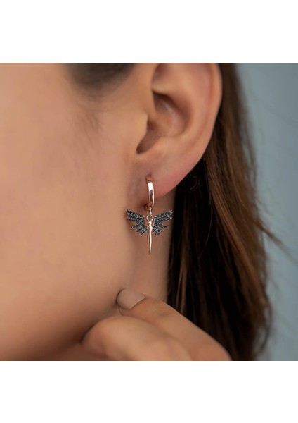 Mikail Kılıcı Siyah Nano Taşlı Sallantılı Gümüş Küpe fiyatları