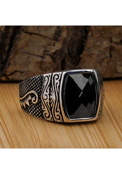 Siyah Zirkon Taşlı Desenli 925 Ayar Gümüş Yüzük