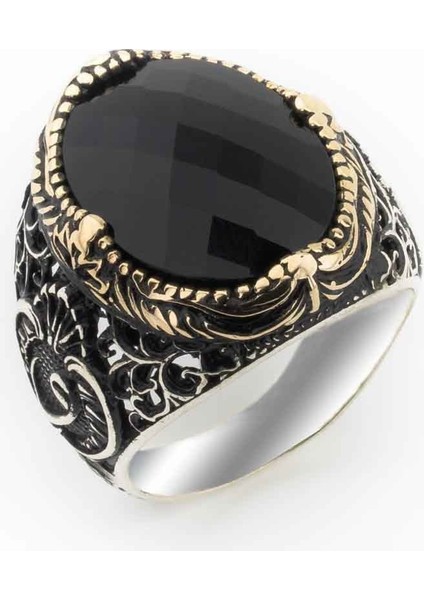 925 Ayar Gümüş Siyah Zirkon Taşlı Vav Detaylı Yüzük