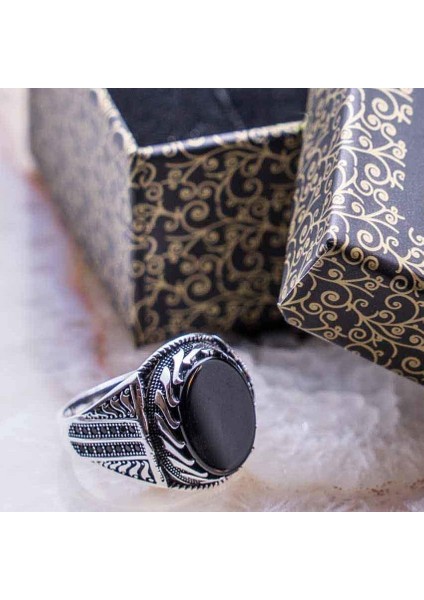 925 Ayar Gümüş Oniks Taşlı Gümüş Yüzük