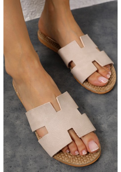 Shoes Kadın Herm Krem Rahat Terlik fırsatları