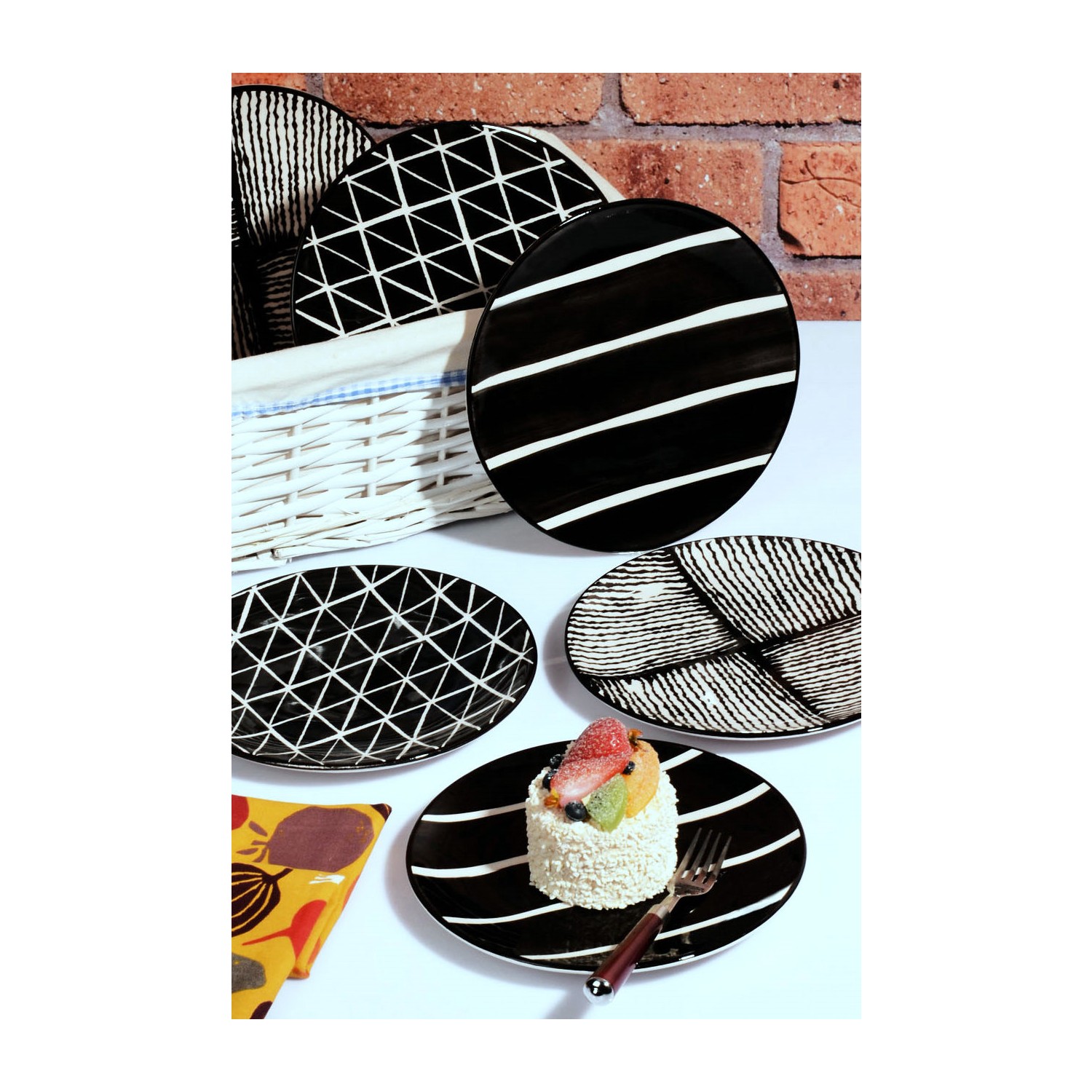 MHK Collection El Yapımı 6�lı Seramik Pasta Tabağı Servis Fiyatı