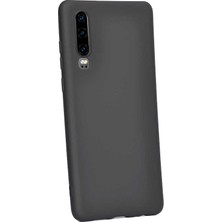 Gpack Huawei P30 Kılıf Premier Silikon Esnek Arka Koruma Siyah