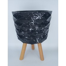 Utav Saksı Ayaklı Beton Saksı 1.7 Lt