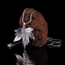 Takı925  Çınar Yaprağı Motifli 925 Ayar Gümüş Kolye