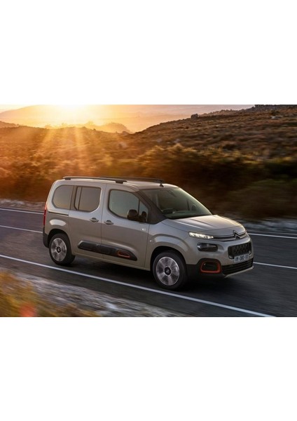 2020 Citroen Berlingo Bagaj Havuzu Kauçuk Kokusuz