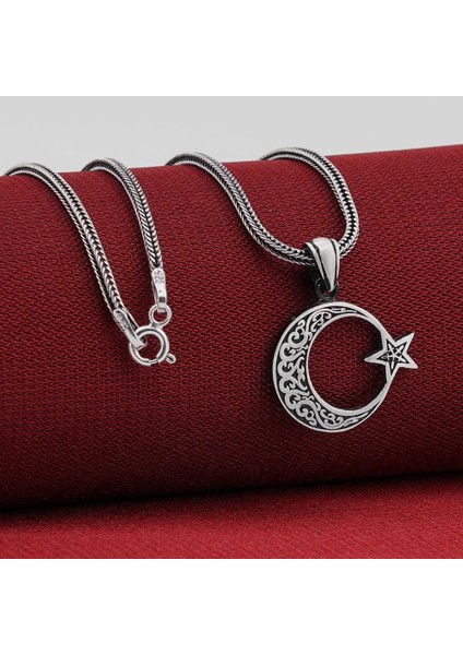 Ay Yıldız Tasarımlı Desenli 925 Ayar Gümüş Kolye
