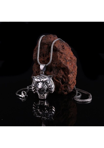 Aslan Motifli 925 Ayar Gümüş Kolye