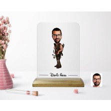BK Kişiye Özel Erkek Okçu Karikatürlü Ahşap Standlı Çerçeve