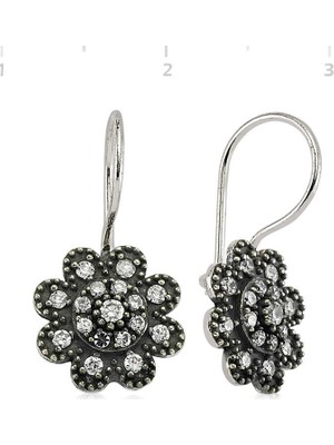 925 Gümüş Gümüş Sallantılı Çiçek Küpe