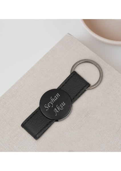Gift Kişiye Özel Isimli 2405 Metal Suni Deri Anahtarlık