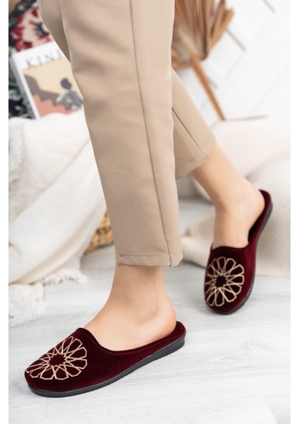 Bordo Kadın Hitit Ev Terliği Kışlık Kapalı Yumuşak Taban Rahat Terlik Nakışlı Çeyiz Bohça Terliği modelleri
