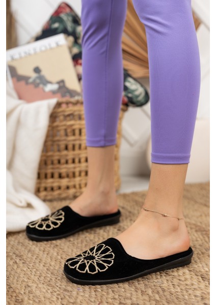 Siyah Kadın Hitit Ev Terliği Kışlık Kapalı Yumuşak Taban Rahat Terlik Nakışlı Çeyiz Bohça Terliği fırsatları