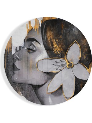 Insigne Çiçekli Kadın Cam Tablo - 60X60 cm