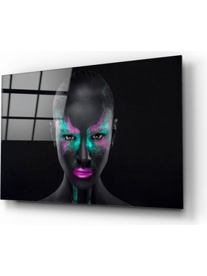 Insigne Kadın Portre 25 Cam Tablo - 72X46 cm