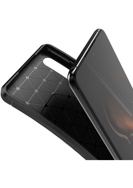 Huawei P30 Karbon Görünüm Negro Silikon Kılıf + Ekran Koruyucu Nano