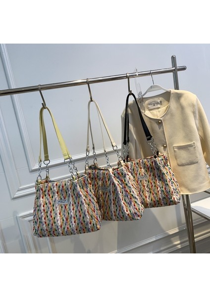 Büyük Kapasiteli Omuz Çantası(Yurt Dışından) fırsatları