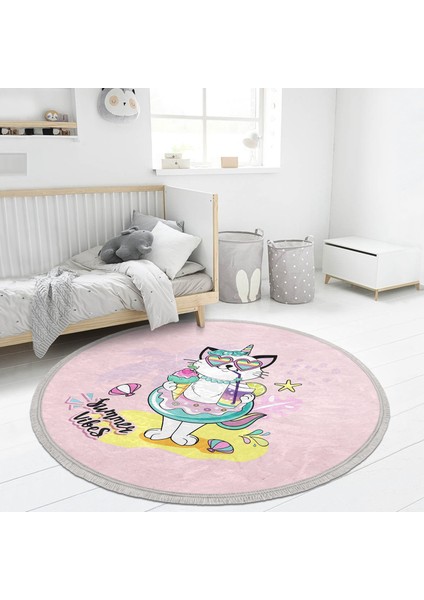 Pembe Zemin Tatil Temalı Sevimli Kedi Desenli Çocuk & Genç Odası Makinede Yıkanabilir Kaymaz Tabanlı Püsküllü Yuvarlak Çocuk Halısı fiyatları