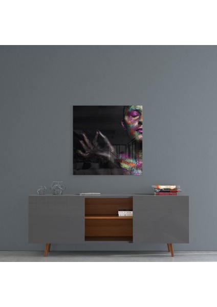 Kadın Portre Cam Tablo - 40X40 cm fırsatları