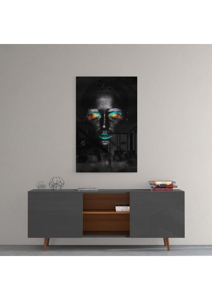Kadın Portre 13 Cam Tablo - 72X46 cm fırsatları