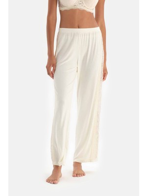 Dagi Ekru Dantel Detaylı Pantolon