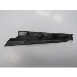 Fıat Linea Classic- 06/15; Ön Cam Izgara Tespit Plastiği (Silgi Paneli) Sol