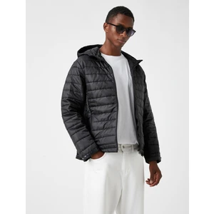 Kapşonlu Şişme Mont