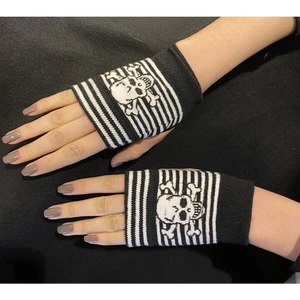 Daily Fashion Skull Parmaksız Eldiven