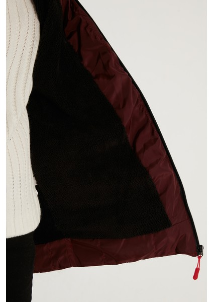 İçi Peluş Astarlı Çıkarılabilir Kapüşonlu Şişme Mont Erkek Çocuk MONT 5763038 indirimleri