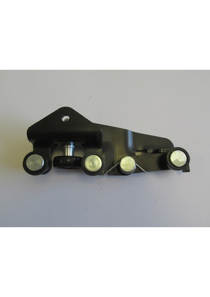 Fıat Doblo- 01/05; Sürgülü Kapı Alt Ray Bağlantısı Sağ