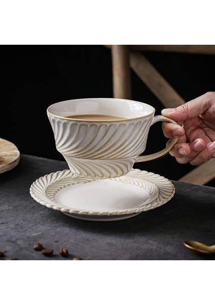 Japon Tarzı Basit Seramik Kahve Fincanı ve Daire Yüksek Sıcaklık Underglaze Çay Süt Kupa Ev Kupası Seti Drinkware Kupalar ve Tabaklar (Yurt Dışından)