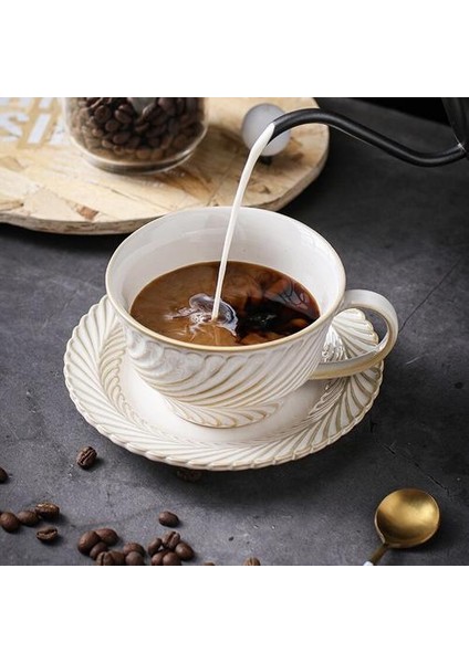 Japon Tarzı Basit Seramik Kahve Fincanı ve Daire Yüksek Sıcaklık Underglaze Çay Süt Kupa Ev Kupası Seti Drinkware Kupalar ve Tabaklar (Yurt Dışından)