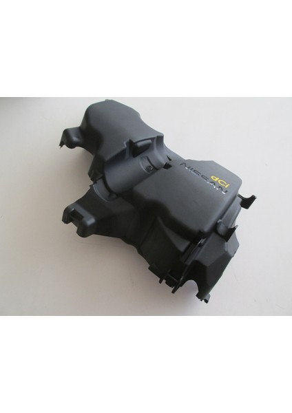 Nıssan Qashqaı- J10- 07/13; Motor Üst Kapağı (1.5 Dcı K9K)