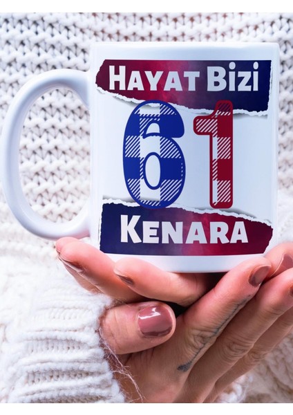 Hayat Bizi Atmış Bir Kenara Komik Hediye Kupası