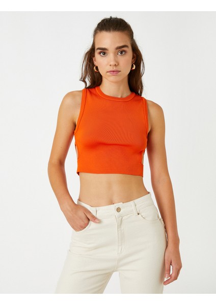 Crop Atlet Pencere Detaylı